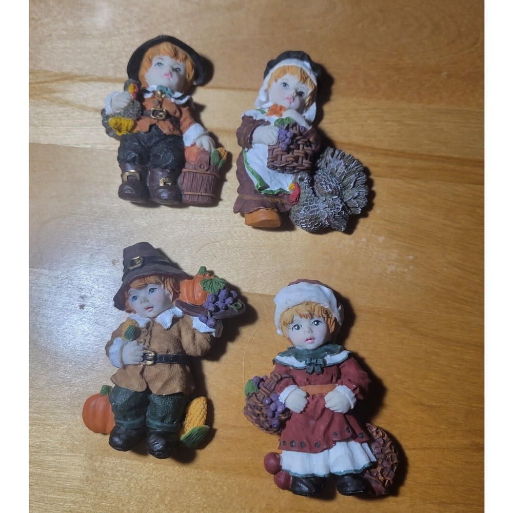 Vintage Hallmark Lot Of 4 Male Female Pilgrims Thanksgiving Autumn Fall Magnets